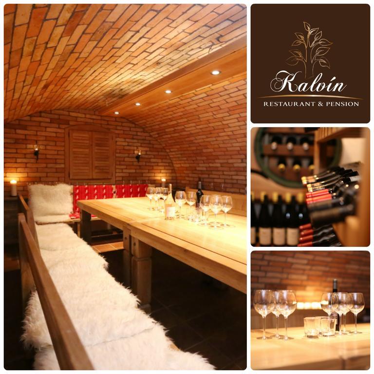 Kalvin Restaurant & Pension Rastislavice Extérieur photo